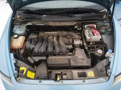 Scrapping Vehicle volvo v50 (545) 2.4 of the year 2004 powered b5244s5