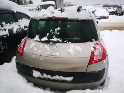 Scrapping Vehicle renault megane ii (bm0/1_, cm0/1_) 1.6 16v (bm0c. cm0c) of the year 2003 powered k4m760 d024107