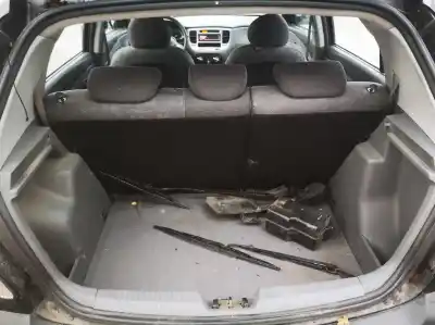 Sloopvoertuig kia rio 1.5 crdi van het jaar 2006 aangedreven r33d d4fa6h336025