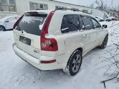 Veículo de Sucata volvo xc90 2.4 d momentum geartronic (7 sitze) do ano 2002 alimentado 