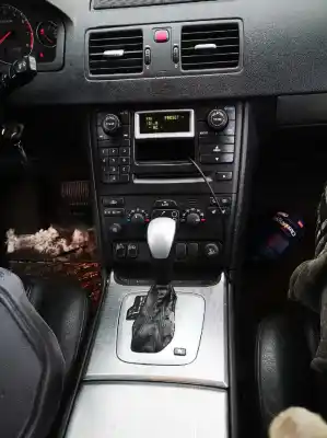 Veículo de Sucata volvo xc90 2.5 t (7 asientos) do ano 2002 alimentado b5254t2