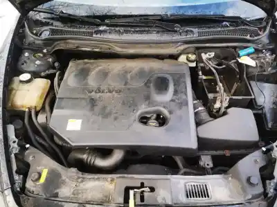 Veicolo di demolizione volvo v50 (545) 2.0 d dell'anno 2004 alimentato d4204t