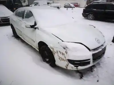 Veículo de Sucata RENAULT LAGUNA III 2.0 dCi Diesel CAT do ano 2008 alimentado M9R854 C001911