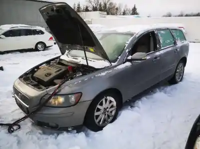 Veículo de Sucata volvo v50 (545) 2.0 d do ano 2005 alimentado 