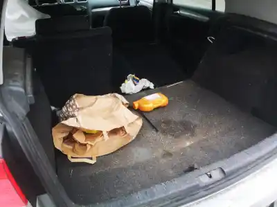 Veículo de Sucata volkswagen golf vi (5k1) 1.4 16v tsi do ano 2011 alimentado caxa