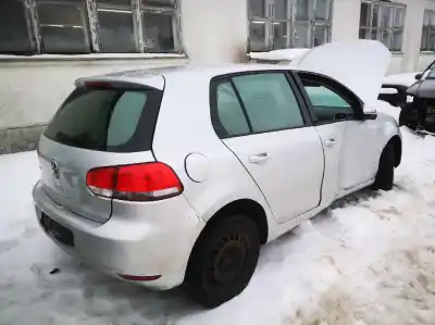 Veículo de Sucata volkswagen golf vi (5k1) 1.4 16v tsi do ano 2011 alimentado caxa
