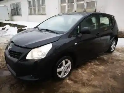 Sloopvoertuig toyota verso 2.0 d-4d cat van het jaar 2009 aangedreven 