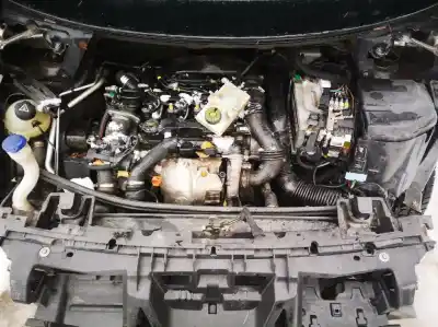 Veículo de Sucata peugeot 5008 1.6 hdi fap do ano 2010 alimentado 