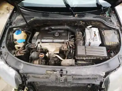 Veículo de Sucata audi a3 (8p1) 2.0 tdi do ano 2005 alimentado azv