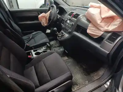 Здавання транспортного засобу honda cr-v (re) 2.2 ctdi року 2008 потужний n22a2
