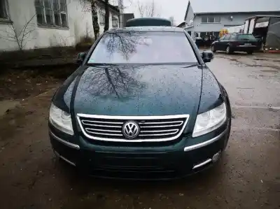 Здавання транспортного засобу volkswagen phaeton (3d2/3d8) 3.2 v6 24v року 2002 потужний ayt