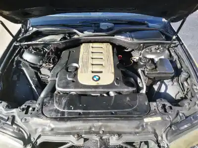 Veículo de Sucata bmw 7-series, e65 / e66 / e67 /e68 2001.11 - 2008.06 730 d 160kw 2002.10 - 2008.06 do ano 2003 alimentado m57