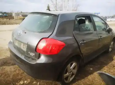 Veículo de Sucata toyota auris 2.2 d-cat do ano 2007 alimentado 