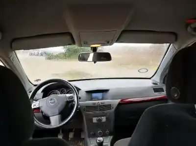 Здавання транспортного засобу opel astra h caravan 1.9 cdti року 2004 потужний z19dth 