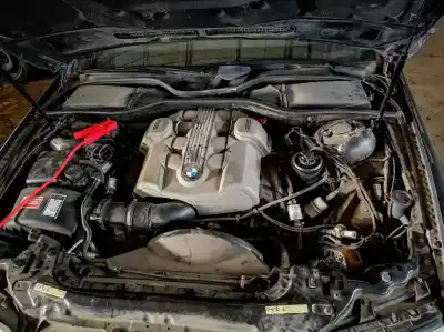 Veículo de Sucata bmw 7-series, e65 / e66 / e67 /e68 2001.11 - 2008.06 735 i 225kw 2005.03 - 2008.06 do ano 2002 alimentado n62b36a