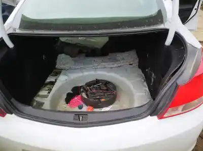 Здавання транспортного засобу opel insignia a (g09) 2.0 cdti (68) року 2011 потужний 