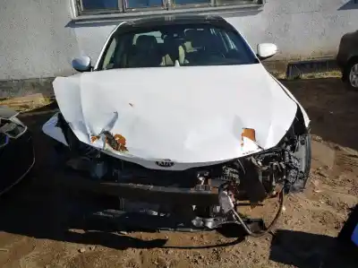 Veicolo di demolizione kia optima 1.7 crdi dell'anno 2012 alimentato r68d d4fdch305859