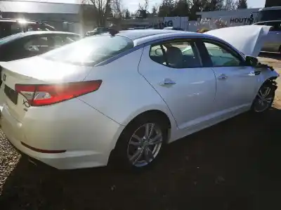 Veicolo di demolizione kia optima 1.7 crdi dell'anno 2012 alimentato r68d d4fdch305859