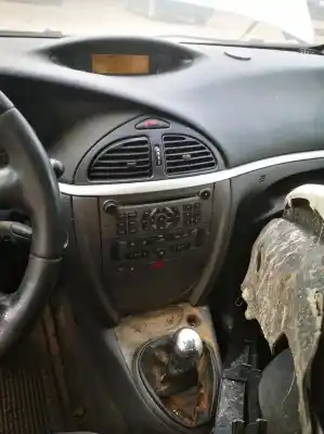 Здавання транспортного засобу citroen c5 i (dc_) 1.8 16v (dc6fzb. dc6fze) року 2005 потужний 
