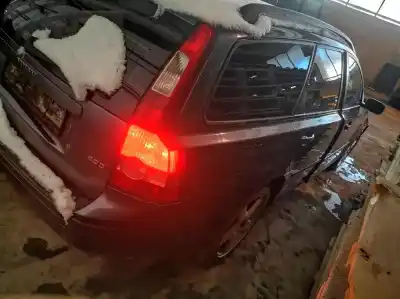 Veicolo di demolizione volvo v50 (545) 2.0 d dell'anno 2005 alimentato d4204t