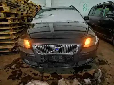 Veicolo di demolizione volvo v50 (545) 2.0 d dell'anno 2005 alimentato d4204t