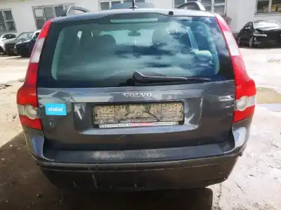 Veicolo di demolizione volvo v50 (545) 2.0 d dell'anno 2004 alimentato d4204t