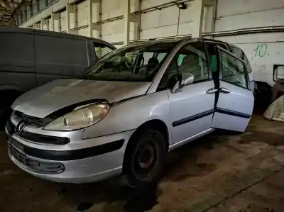 Veículo de Sucata peugeot 807 (eb_) 2.0 hdi do ano 2004 alimentado 