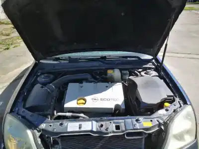 Veículo de Sucata opel vectra b caravan 1.8 16v do ano 2002 alimentado z18xe, 20ah8542