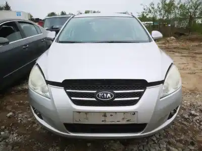 Veicolo di demolizione kia ceed (ed) 1.6 crdi 115 dell'anno 2007 alimentato 