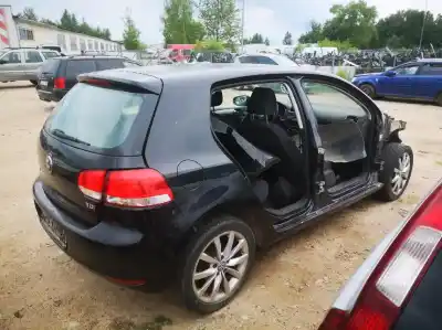 Vehículo de desguace volkswagen                                         golf vi (5k1)                                                                                                                                                                                                                                              1.6 tdi dpf                                                                                                                                                                                                                                                del año 2011 con motor cayc