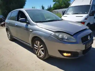 Veicolo di demolizione FIAT CROMA (194) 1.9 16V Multijet Dynamic (12.2007->) dell'anno 2008 alimentato 