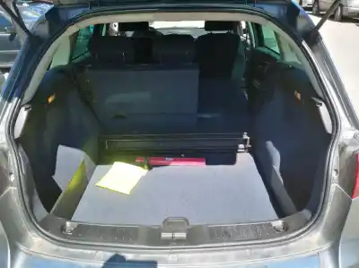 Veículo de Sucata fiat croma (194) 1.9 16v multijet dynamic (12.2007->) do ano 2008 alimentado 