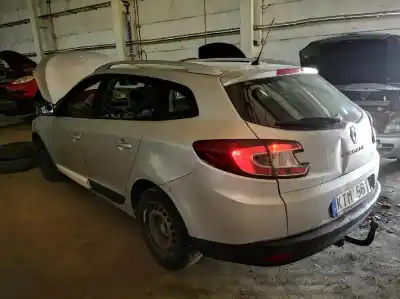 Здавання транспортного засобу renault   року 2011 потужний k9k834