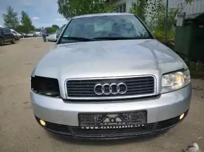 Veículo de Sucata audi a4 avant (8e) 2.5 tdi (120kw) do ano 2003 alimentado bfc