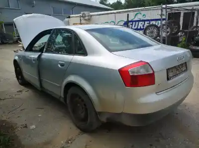 Veículo de Sucata audi a4 avant (8e) 2.5 tdi (120kw) do ano 2003 alimentado bfc