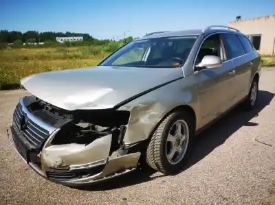 Veicolo di demolizione volkswagen                                         passat cc (357)                                                                                                                                                                                                                                            2.0 tdi dpf                                                                                                                                                                                                                                                dell'anno 2008 alimentato bmr