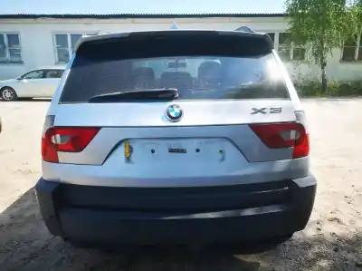 Veículo de Sucata bmw x3 (e83) 2.0d do ano 2005 alimentado 