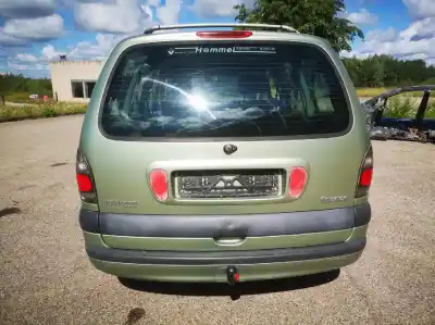 Véhicule à la ferraille renault                                            espace /grand espace (je0)                                                                                                                                                                                                                                 2.0 16v espace rt                                                                                                                                                                                                                                          de l'année 1997 alimenté 