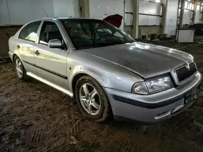 Здавання транспортного засобу SKODA OCTAVIA COMBI (1U5) 1.9 TDI року 1998 потужний AGR