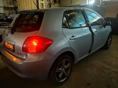 Здавання транспортного засобу toyota auris, i e15 2006.10 - 2012.10 1.6l 91kw dual vvt-i 2006.10 - 2012.10 року 2008 потужний 