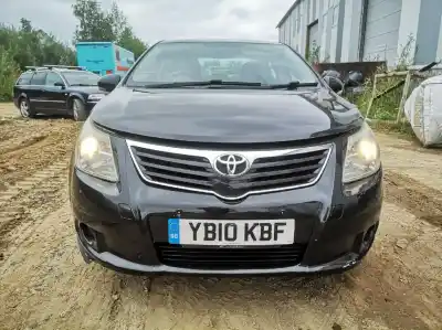 Sloopvoertuig toyota avensis 2.0 d-4d van het jaar 2011 aangedreven 