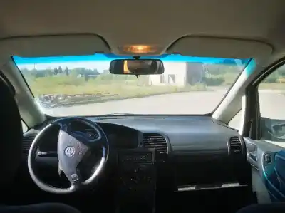Veicolo di demolizione opel zafira a 2.0 dti dell'anno 2001 alimentato y20dth