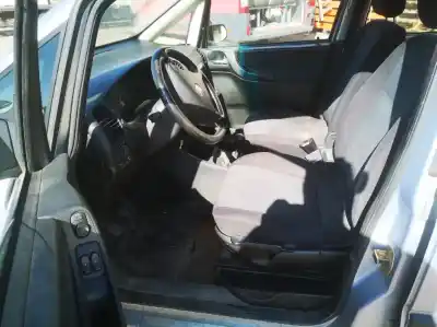 Veicolo di demolizione opel zafira a 2.0 dti dell'anno 2001 alimentato y20dth