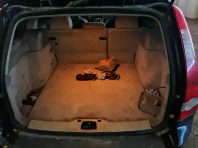 Veicolo di demolizione volvo v50 (545) 2.0 d dell'anno 2005 alimentato d4204t