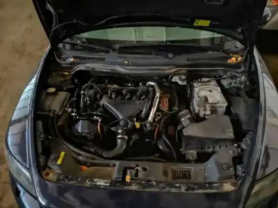 Veicolo di demolizione volvo v50 (545) 2.0 d dell'anno 2005 alimentato d4204t