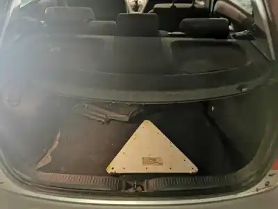 Здавання транспортного засобу toyota auris, i e15 2006.10 - 2012.10 1.6l 91kw dual vvt-i 2006.10 - 2012.10 року 2007 потужний 1ze12u
