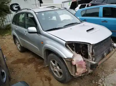 Здавання транспортного засобу toyota rav 4 (a2) 2.0 d-4d executive 4x4 (2003->) року 2003 потужний 