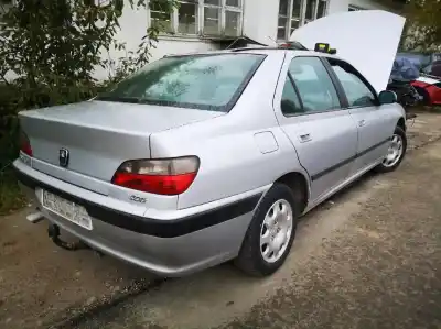 Veículo de Sucata peugeot 406 (8b) 1.8 16v do ano 1996 alimentado 