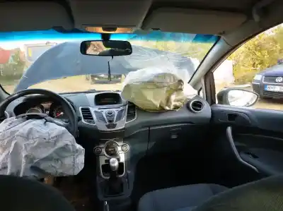 Veicolo di demolizione ford fiesta vi 1.25 dell'anno 2011 alimentato 