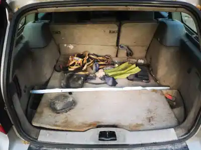 Veículo de Sucata volvo v50 (545) 2.0 d do ano 2004 alimentado d4204t